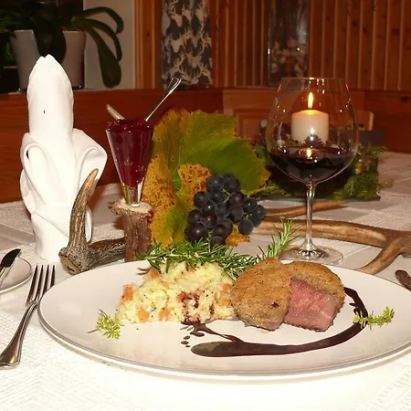 Gasthof-pension Zur Klause Gasthof