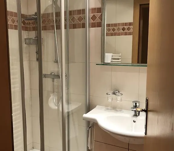 Gasthof-pension Zur Klause 3* Ratten