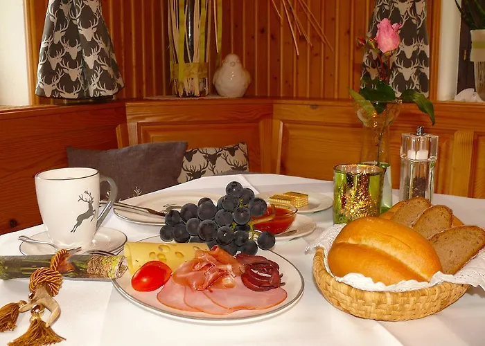 Gasthof-pension Zur Klause Casa de hóspedes Ratten