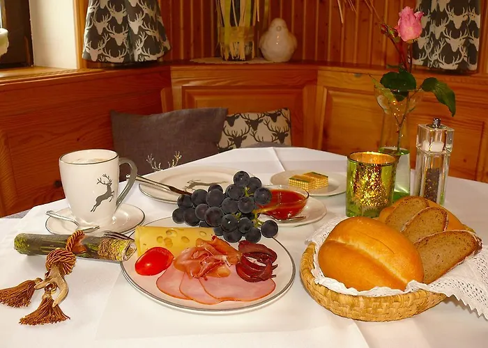 بيت ضيافة Gasthof-pension Zur Klause راتتن