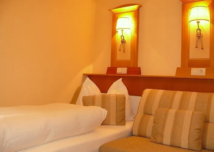 بيت ضيافة Gasthof-pension Zur Klause