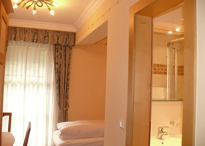 Gasthof-pension Zur Klause