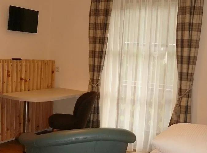 Gasthof-pension Zur Klause