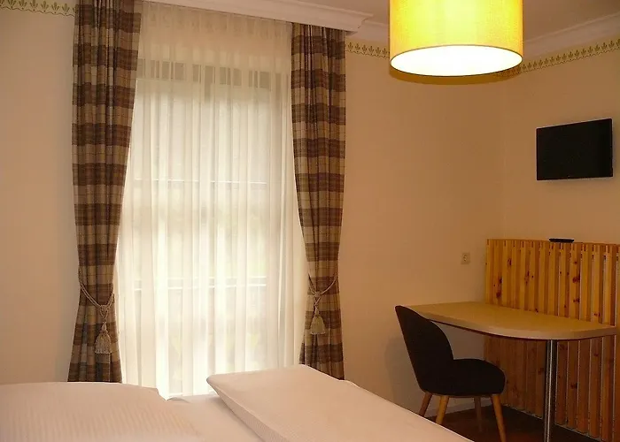 Casa de hóspedes Gasthof-pension Zur Klause Ratten